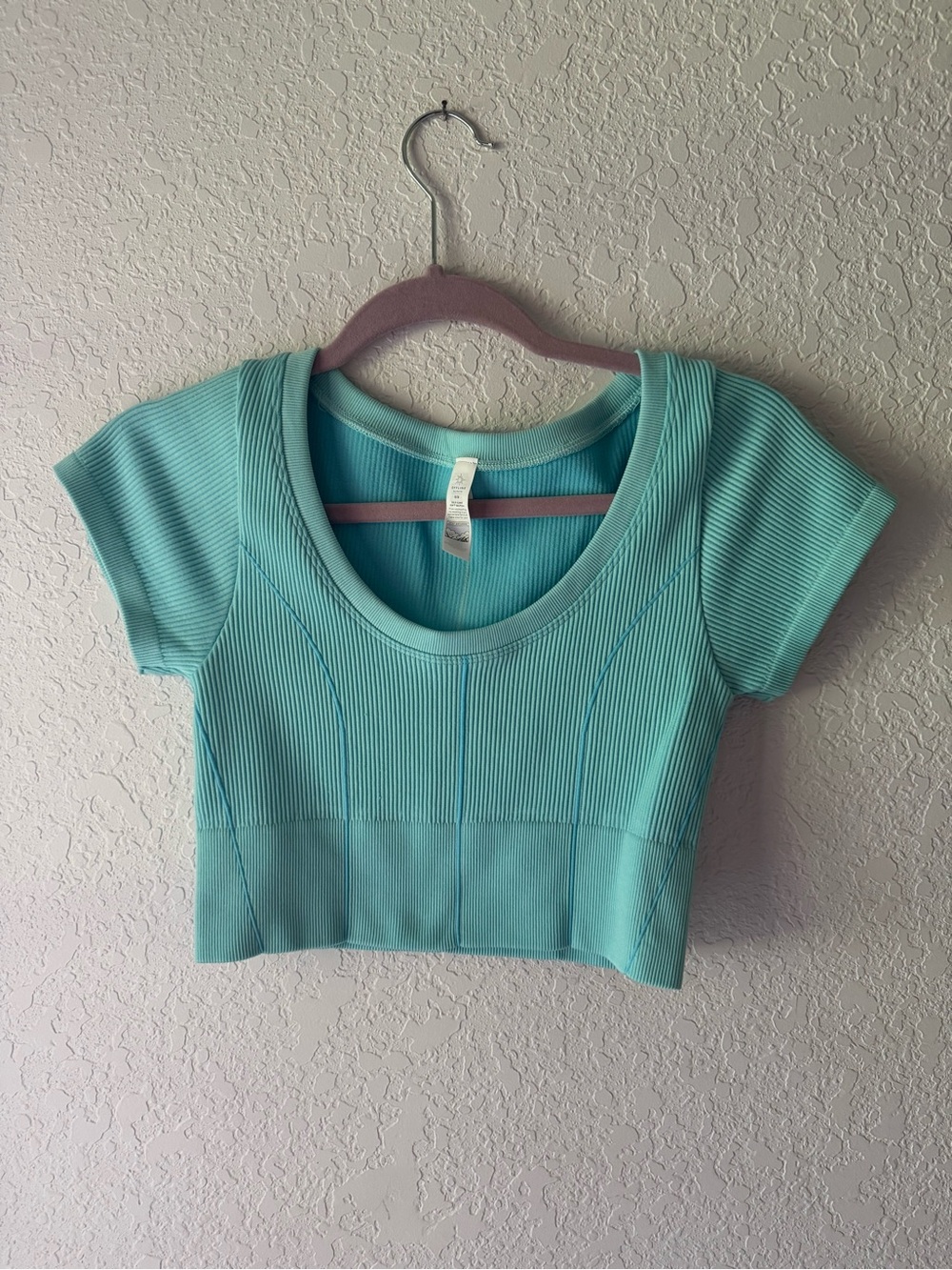 Aerie Offline Aqua Ribbed Scoop-Front Crop Top